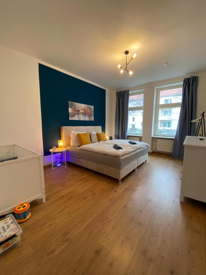 Blue Chili 15 - Familienwohnung Im Gruenderzeitviertel マクデブルク エクステリア 写真